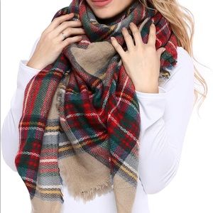 Women's Plaid Blanket Winter Scarf.